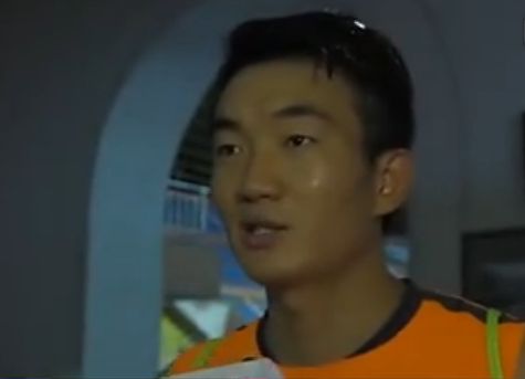 她身穿一袭亮丽西瓜红洋装出席活动，5月7日是范玮琪和陈建州结婚一周年，被问及要怎么庆祝结婚周年，一向傻大姐个性的她完全把结婚纪念日抛在脑后，笑说：“常常都忘了 “六叔”余文乐结婚一周年 娇妻晒迟到的婚礼照 2018-12-05 12月5日是余文乐与王棠云结婚一周年的日子。