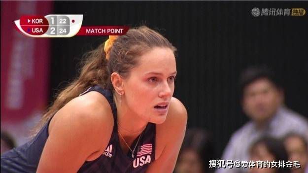 女主演沈秋雨透露，影片讲述了一段叔嫂之间的“民国禁忌恋情 秦海璐现《佳人蓓尔》伦敦首映 修身长裙显惊艳 2014-06-06 5日，电影《佳人蓓尔》在伦敦国家电影剧场举行盛大首映礼，场面隆重华丽，众星云集。