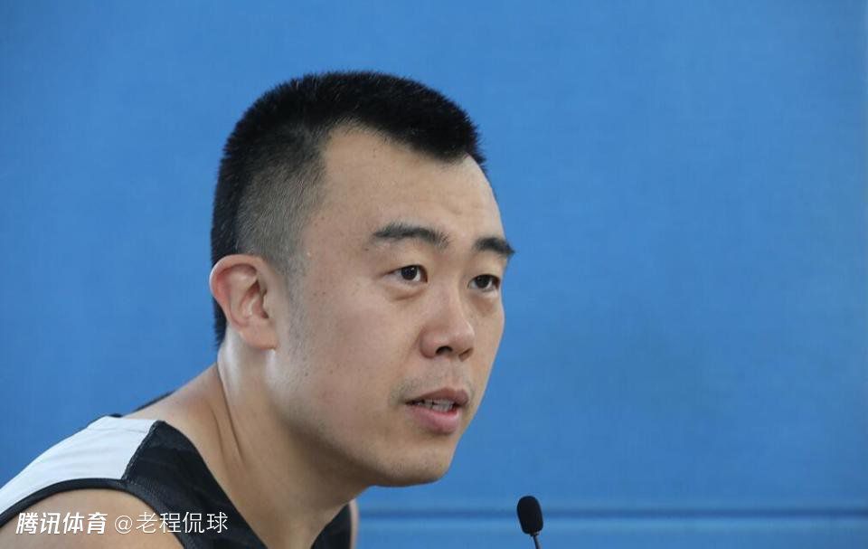 大方认爱卡哥：是的，我们订婚了 锦绣开年！