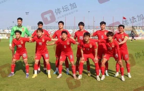 其他嘉宾还包括正在怀孕中的格温·斯黛芬妮，以及布莱 《八恶人》巴黎首映 昆汀携主演到场搞怪凹造型 2015-12-12 法国当地时间12月11日，电影《八恶人》在巴黎举行首映礼。