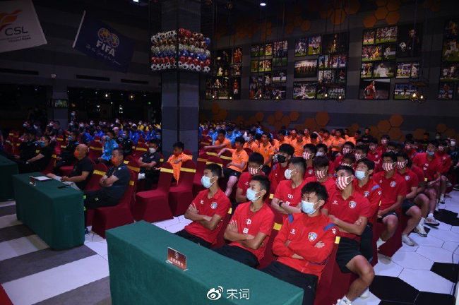 本期《今日影评》节目特别邀请到财经评论员陶跃庆，一同深入剖析这部电影背后的金融逻辑、人性抉择以及对大众的警示意义。