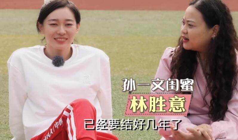 格伦·克洛斯、莎拉·保罗森、泰亚娜·泰勒、金·卡戴珊、妮... 法鲨归来！