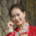当天拍摄的是一辆有轨电车行驶在繁华的南京路上，于真（章子怡 饰）与闺蜜女友（秦海璐 饰）在熙熙攘攘的人群中闲聊的戏份。