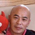 本期《今日影评》邀请到电影《潮》的出品人金光炎和导演万波，一起聊聊电影背后的故事。