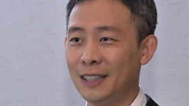 它刻画了族人在“输掉身体”与“赢得灵魂”间的决绝，也呈现了不同身份人物在历史洪流中的复杂境遇。
